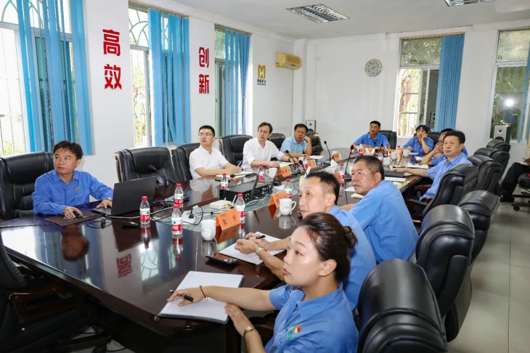1711679879680582.jpg 开云官方网页版-开云online(中国)
省总工会副主席陈波一行到开云官方网页版-开云online(中国)
开云官方网页版-开云online(中国)调研指导1.webp.jpg
