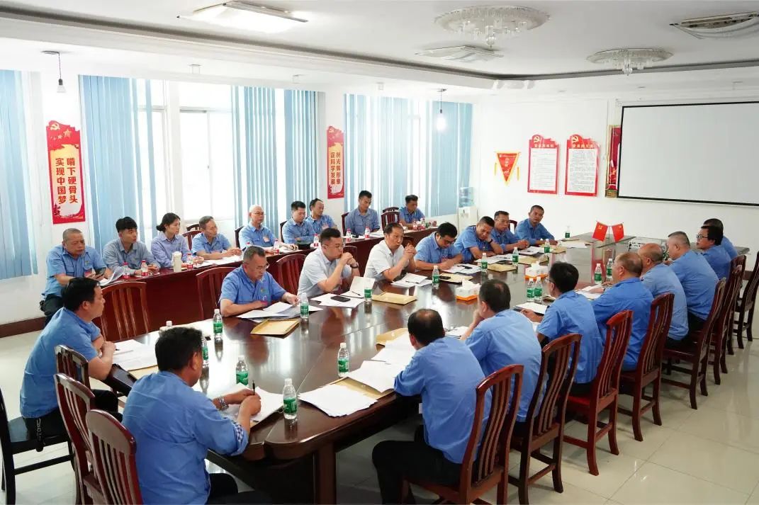 开云官方网页版-开云online(中国)
开云官方网页版-开云online(中国)召开第四届职工代表大会第一次会议64.jpg