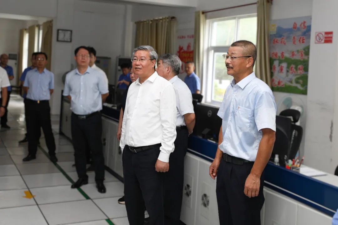 1715855032559075.jpg 开云官方网页版-开云online(中国)
省政协主席李荣灿到开云官方网页版-开云online(中国)
开云官方网页版-开云online(中国)调研3_副本.jpg