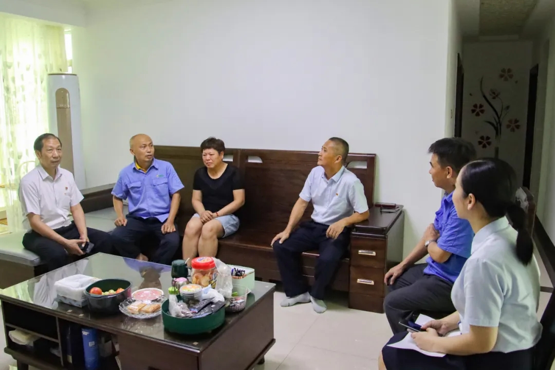 1719826910906959.jpg 开云官方网页版-开云online(中国)
开云官方网页版-开云online(中国)党委开展“七一”走访慰问活动2.jpg