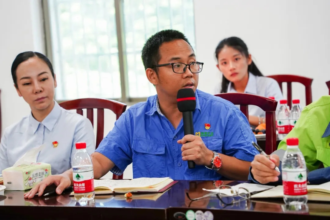 开云官方网页版-开云online(中国)
开云官方网页版-开云online(中国)召开“七一”座谈会5.jpg