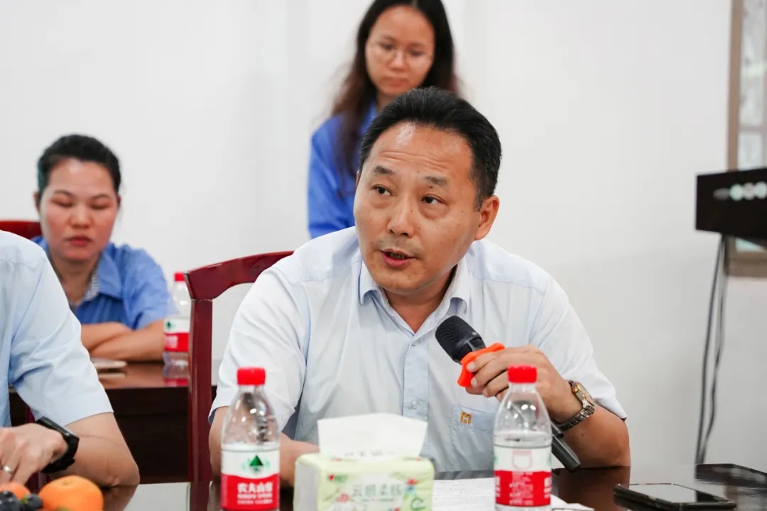 开云官方网页版-开云online(中国)
开云官方网页版-开云online(中国)召开“七一”座谈会6.jpg
