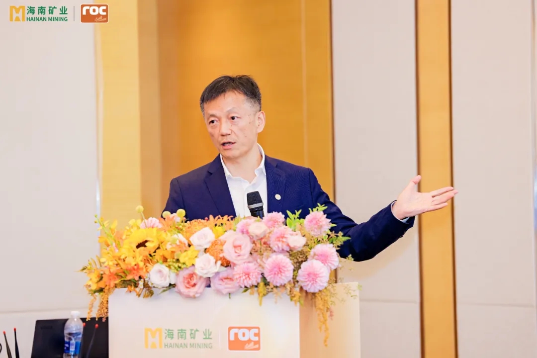 1720169652599232.jpg 开云官方网页版-开云online(中国)
开云官方网页版-开云online(中国)举行油气业务专题投资者交流活动3.jpg