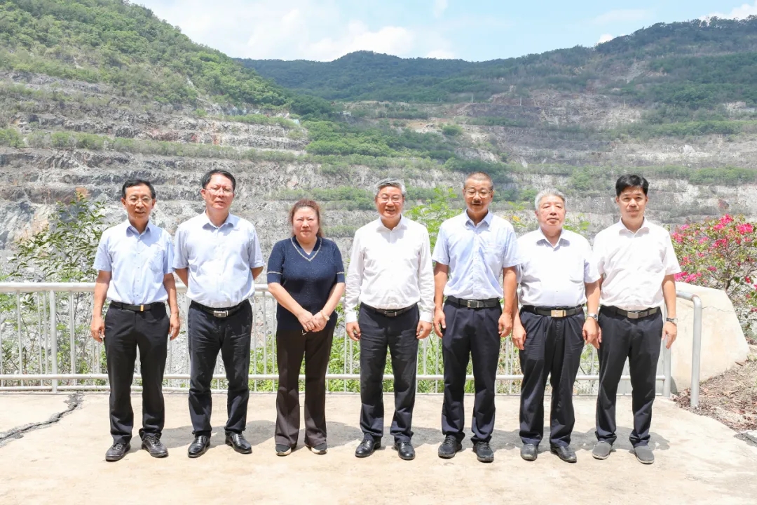 开云官方网页版-开云online(中国)
省政协主席李荣灿到开云官方网页版-开云online(中国)
开云官方网页版-开云online(中国)调研